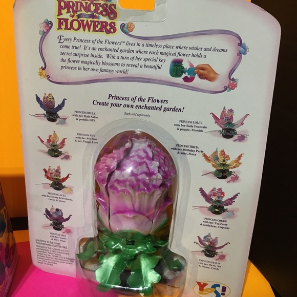 PRINCESS OF THE FLOWERS BUNDLE AND Hair Salon - Picture 14 of 15